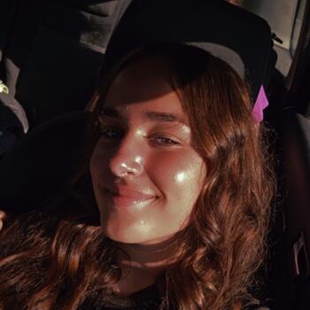 Bebisiterka u Ужице: Iva