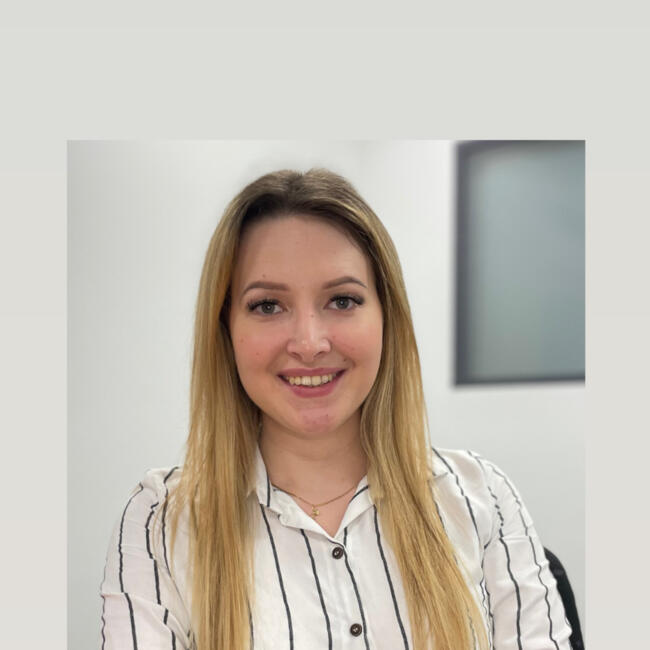 Baby-sitter in Zurich: Zsofia