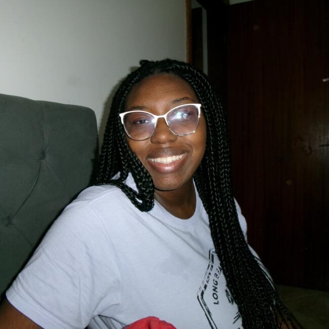 Babysitter in Porto Alegre: Maria Eduarda