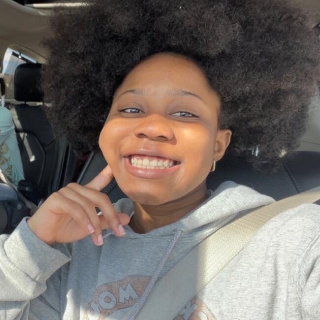 Babysitter in DeKalb: Karma