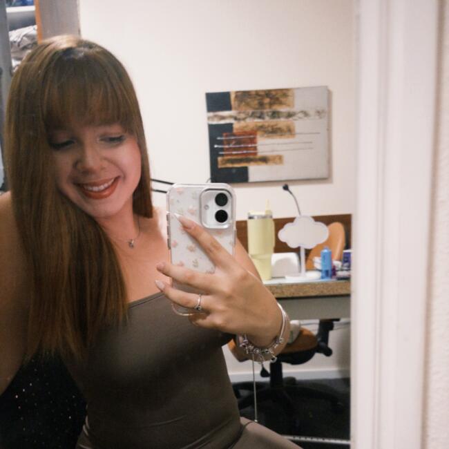 Babysitter em Portimão: Anna Clara