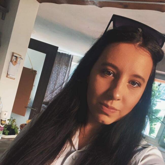 Babysitter in Brno: Sara