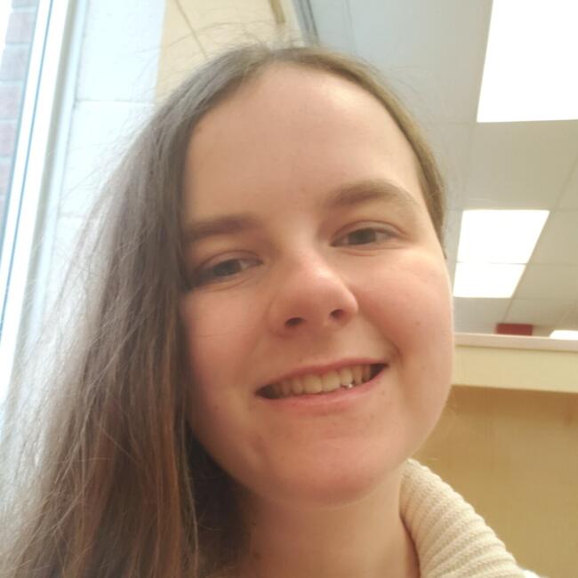 Babysitter in Kitchener: Cecily