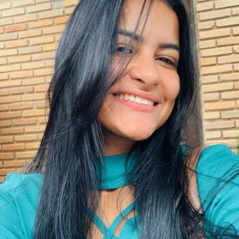 Babysitter Maceió: Sabrina