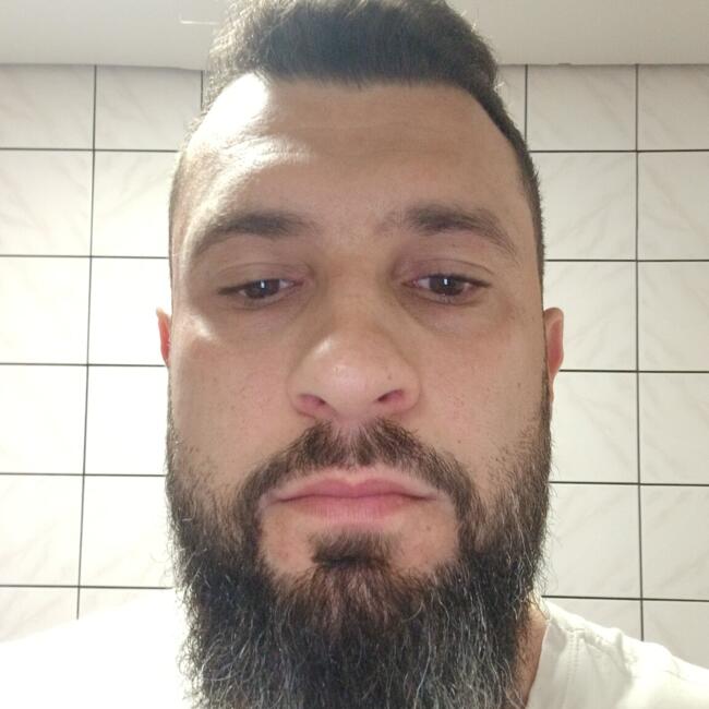 Babysitting job in Curitiba: Gustavo Miguel