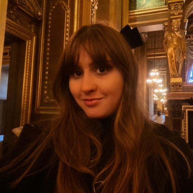 Babysitter in Itapema: Raíssa