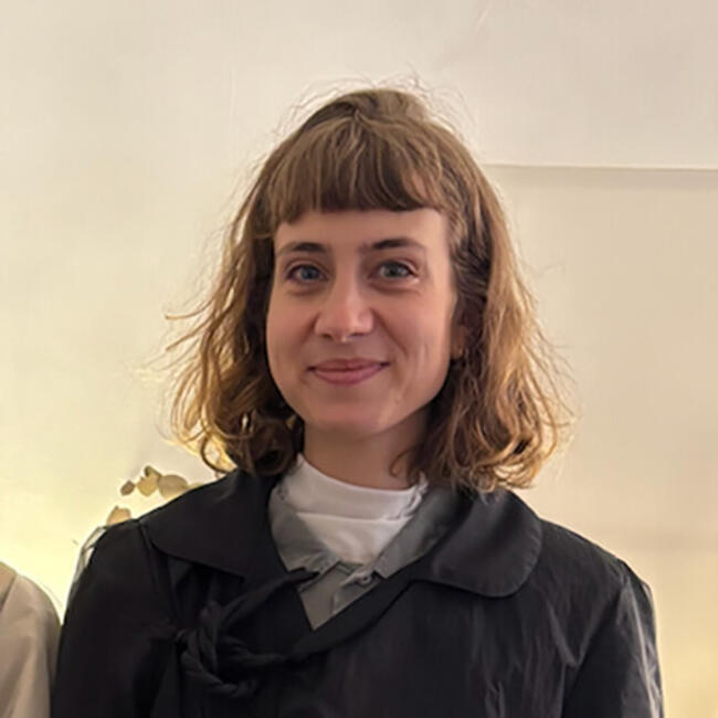 Babysitter in Paris: Tatiana