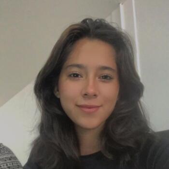 Babysitter in La Cañada: Alejandra Ceron