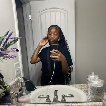 Babysitter in Huntsville: Londyn