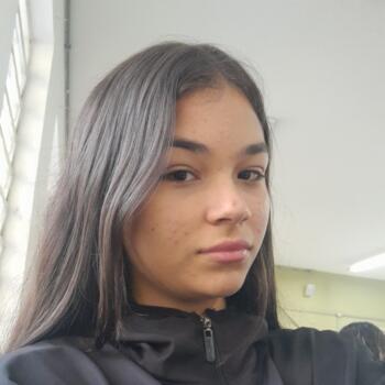 Babysitter in Jacareí: Ester