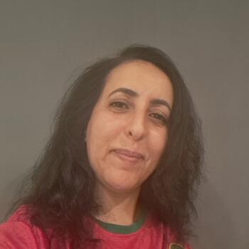 Babysitter in Matosinhos Municipality: Ezahra