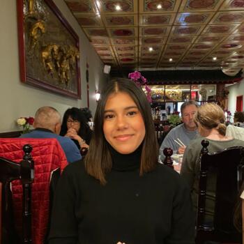 Babysitter in Horgen: Alix