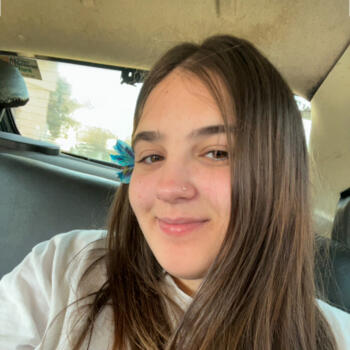 Niñera en González Catán: Morena