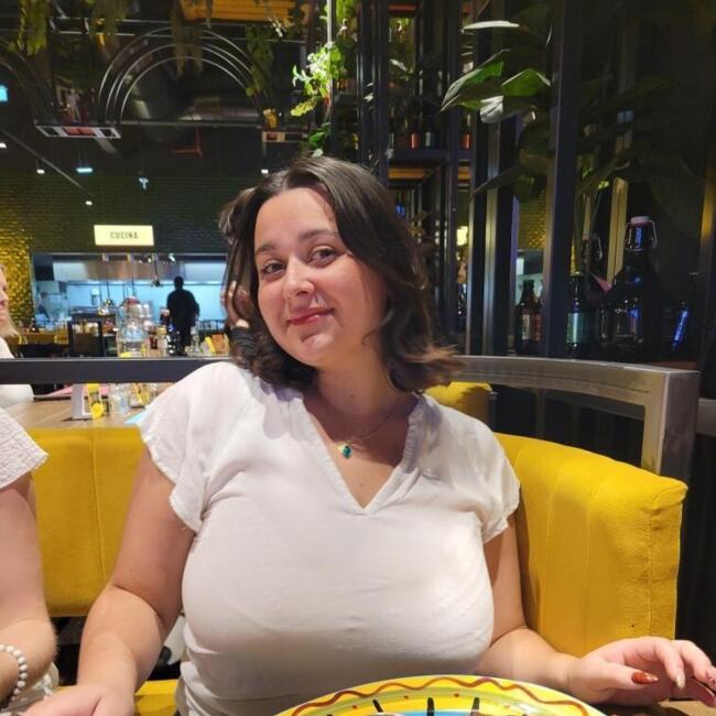 Babysitter in Massy: Margot