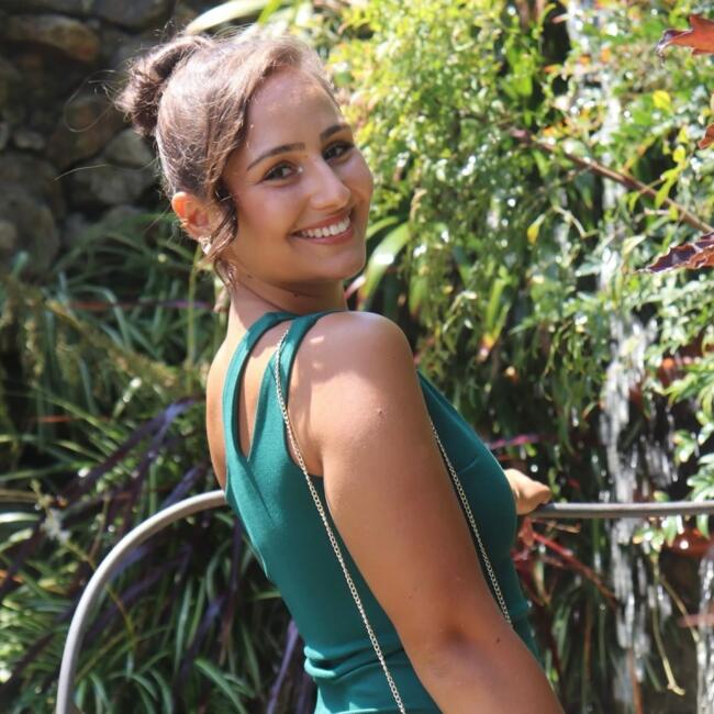 Babysitter in Vila Nova de Gaia: Nádia