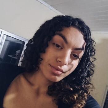 Babysitter in Itapecerica da Serra: Isabel