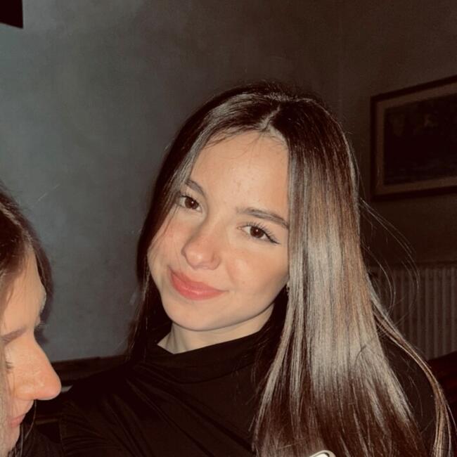 Babysitter in San Costanzo: Emma