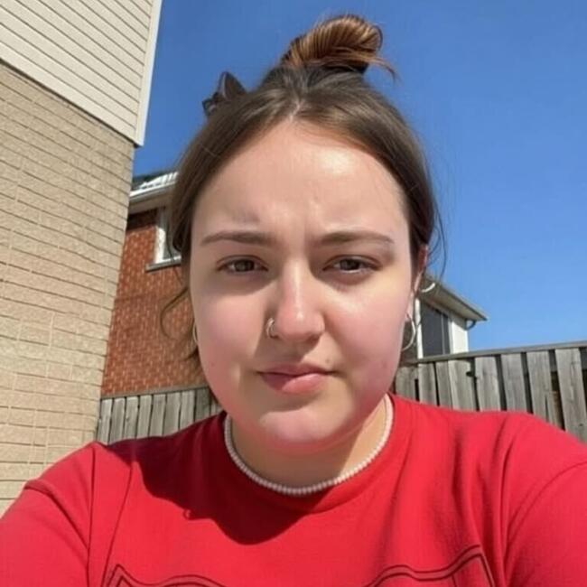 Babysitter in Union City: Emliy