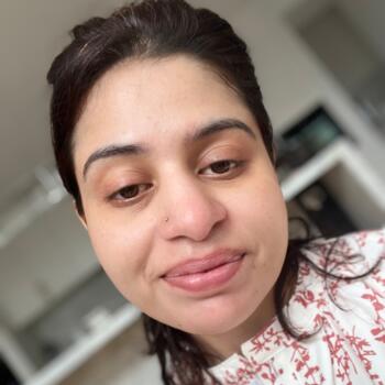 Babysitter in Mount Gambier: Maryam