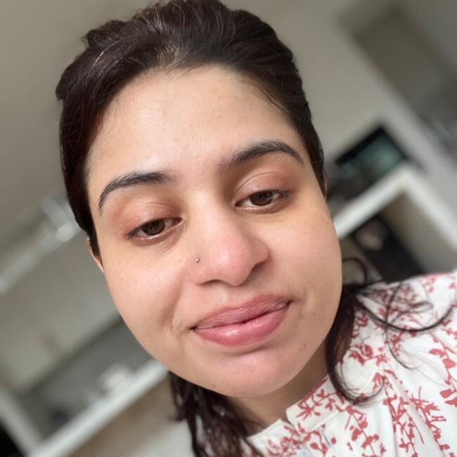 Babysitter in Mount Gambier: Maryam