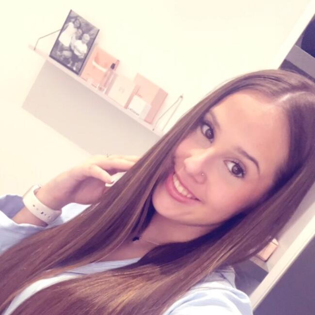 Canguro en Castellar del Vallès: Anna Funes