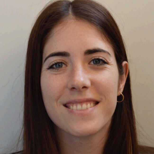 Canguro en Elche: Raquel