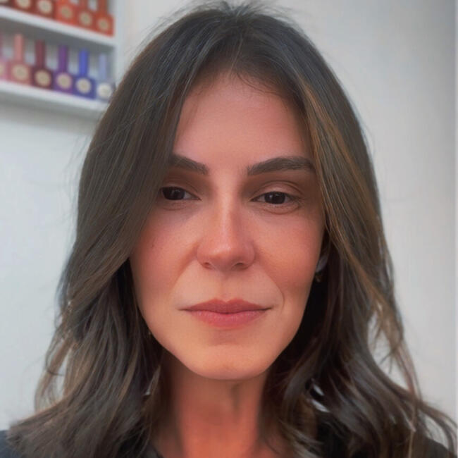 Babysitting job in Brasília: Gabriela