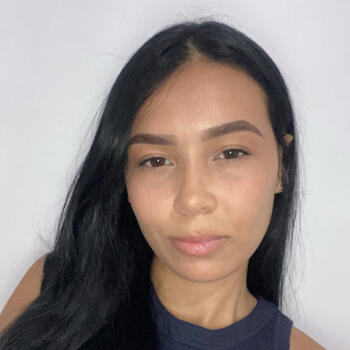 Babá em Marília: Mariane