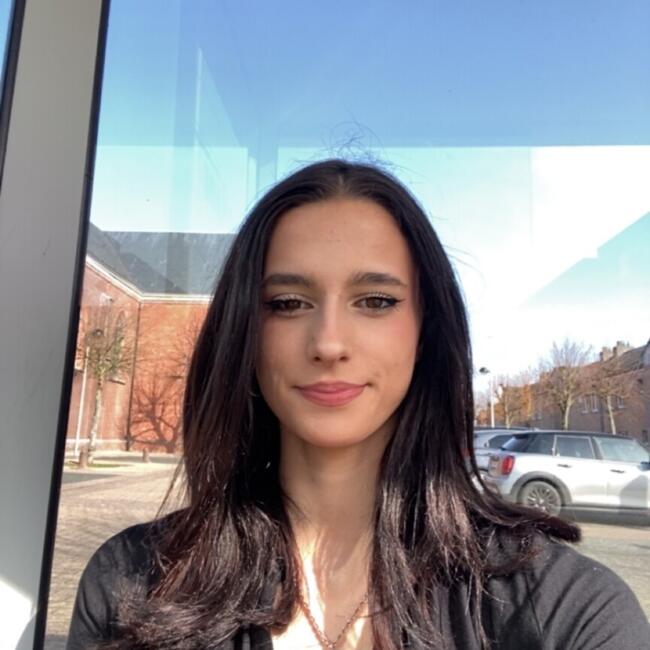 Babysitter in Lommel: Zyana