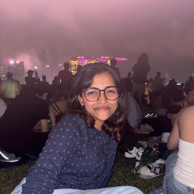 Babysitter in Singapore Island: Dharshini