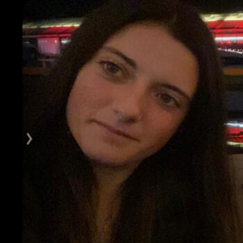 Babysitter in Hobart: Lilly