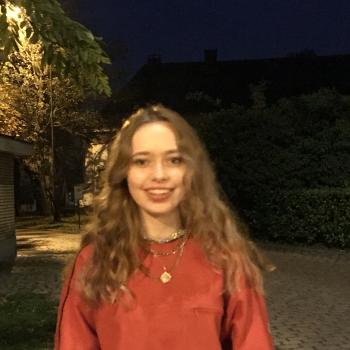 Babysitter in Wielsbeke: Amy