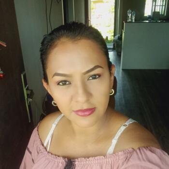 Babysitter in Los Algarrobos (Veraguas): Iris