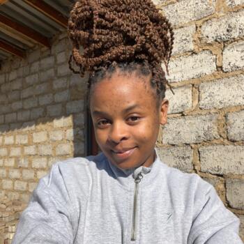 Babysitter in Emalahleni: Ntando