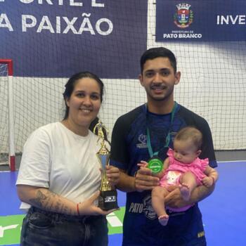 Família Pato Branco: Evelyn