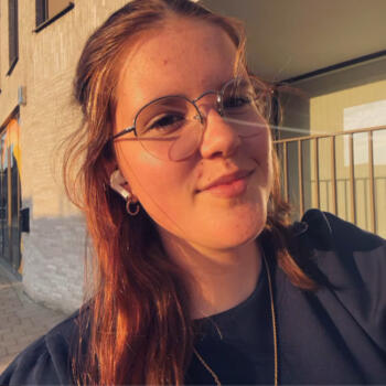 Babysitter Ieper: Emilia