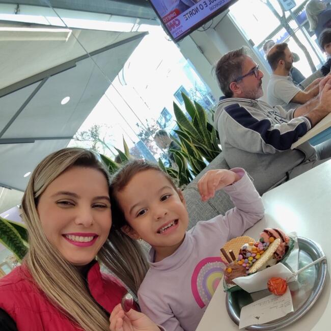 Babysitting job in Viseu: Amanda