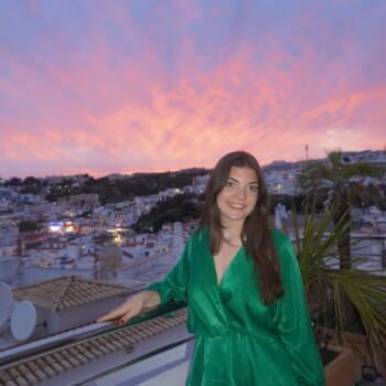 Baby-sitter Fleurieu-sur-Saône: Manon