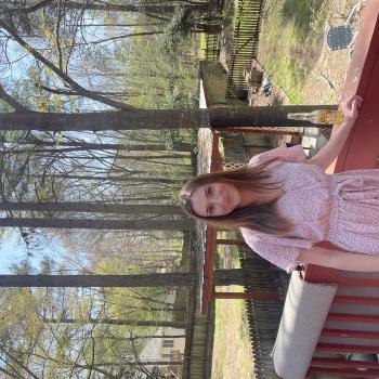 Babysitter in Raleigh: Sydney