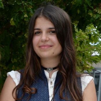 Babysitter in Holzkirchen: Patricia