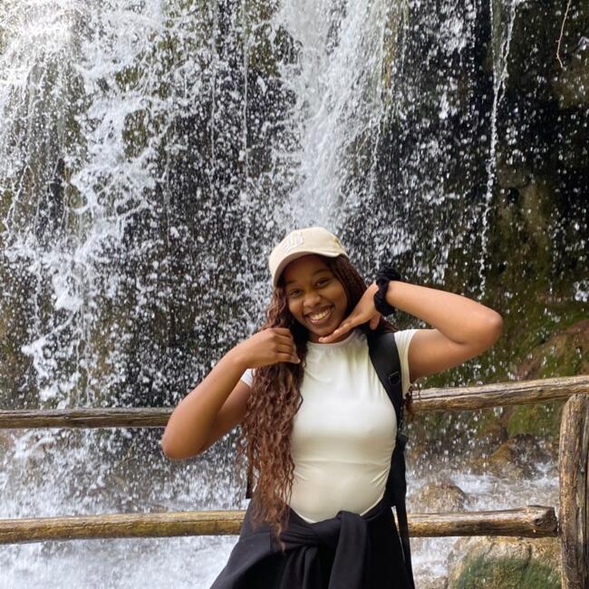 Babysitter in Herstal: Edossa