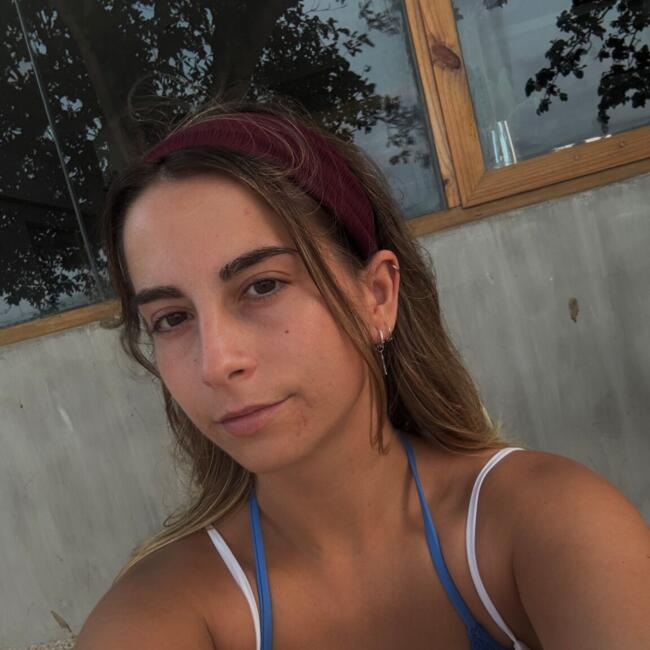 Babysitter in Sydney: Paula