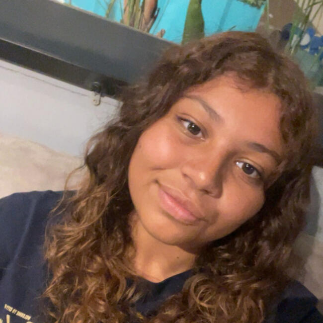 Babysitter in Livry-Gargan: Nour