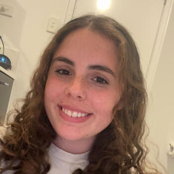 Babysitter in Thirlmere: Jade