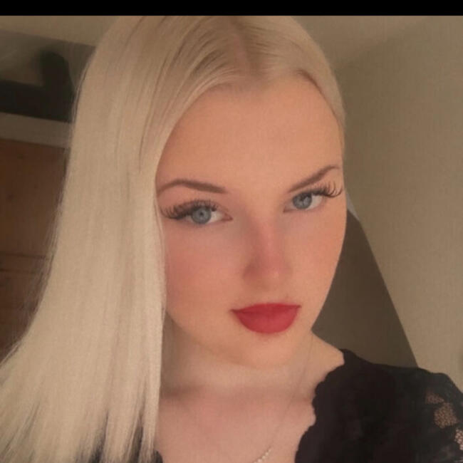 Babysitter in Malmo: Elin