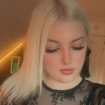 Babysitter in Malmo: Elin