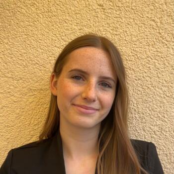 Babysitter in Kriftel: Elena