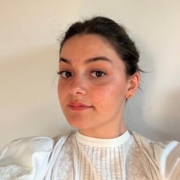 Babysitter in Talence: Anna