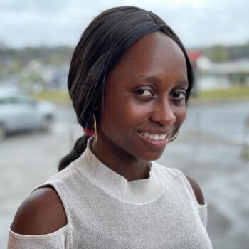 Babysitter in Providence: Kemisola