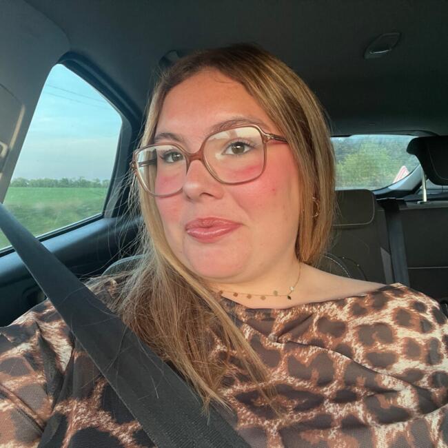 Babysitter in Sulniac: Ivana